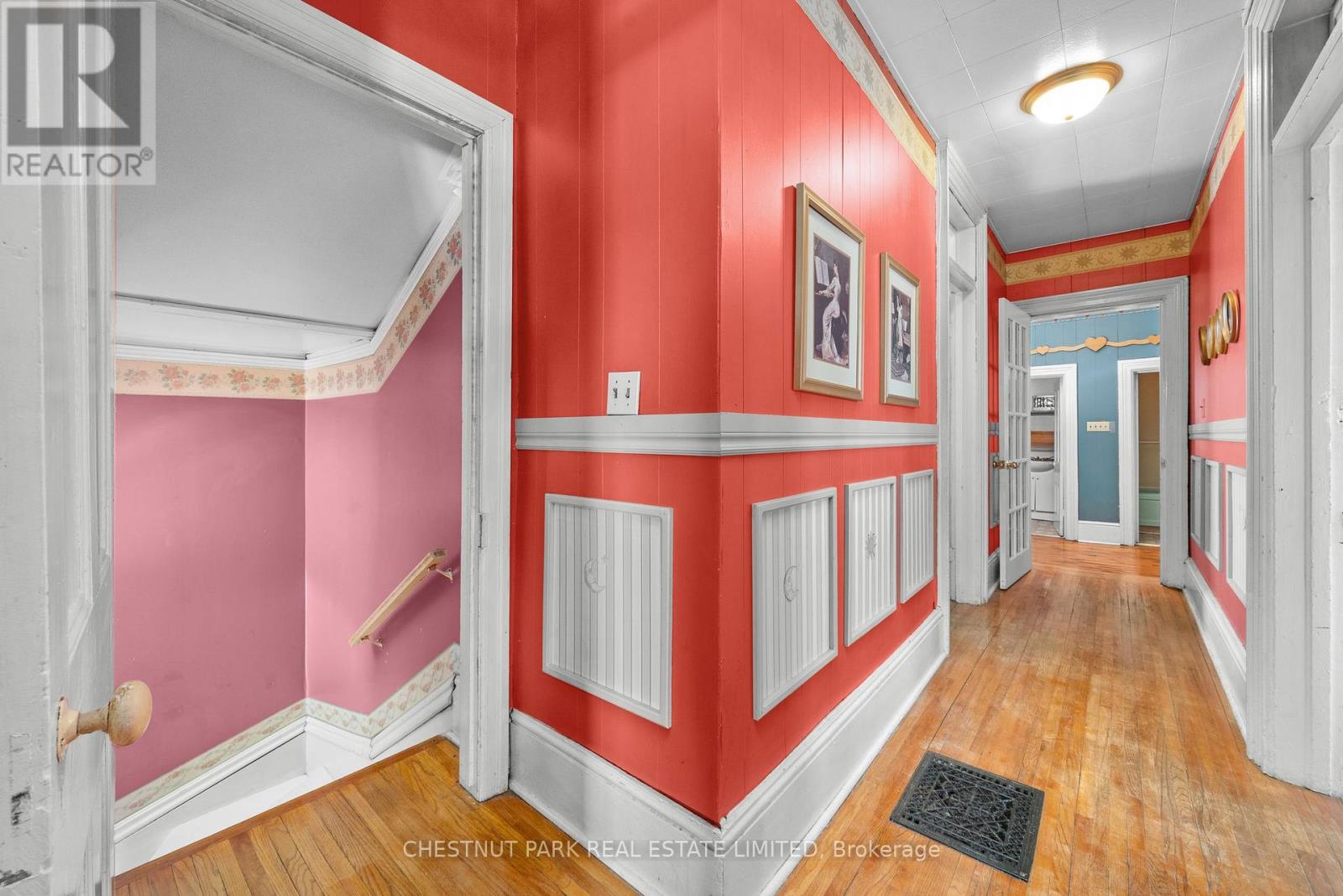 12 Maple Avenue, Prince Edward County, Ontario  K0K 2T0 - Photo 21 - X12533608