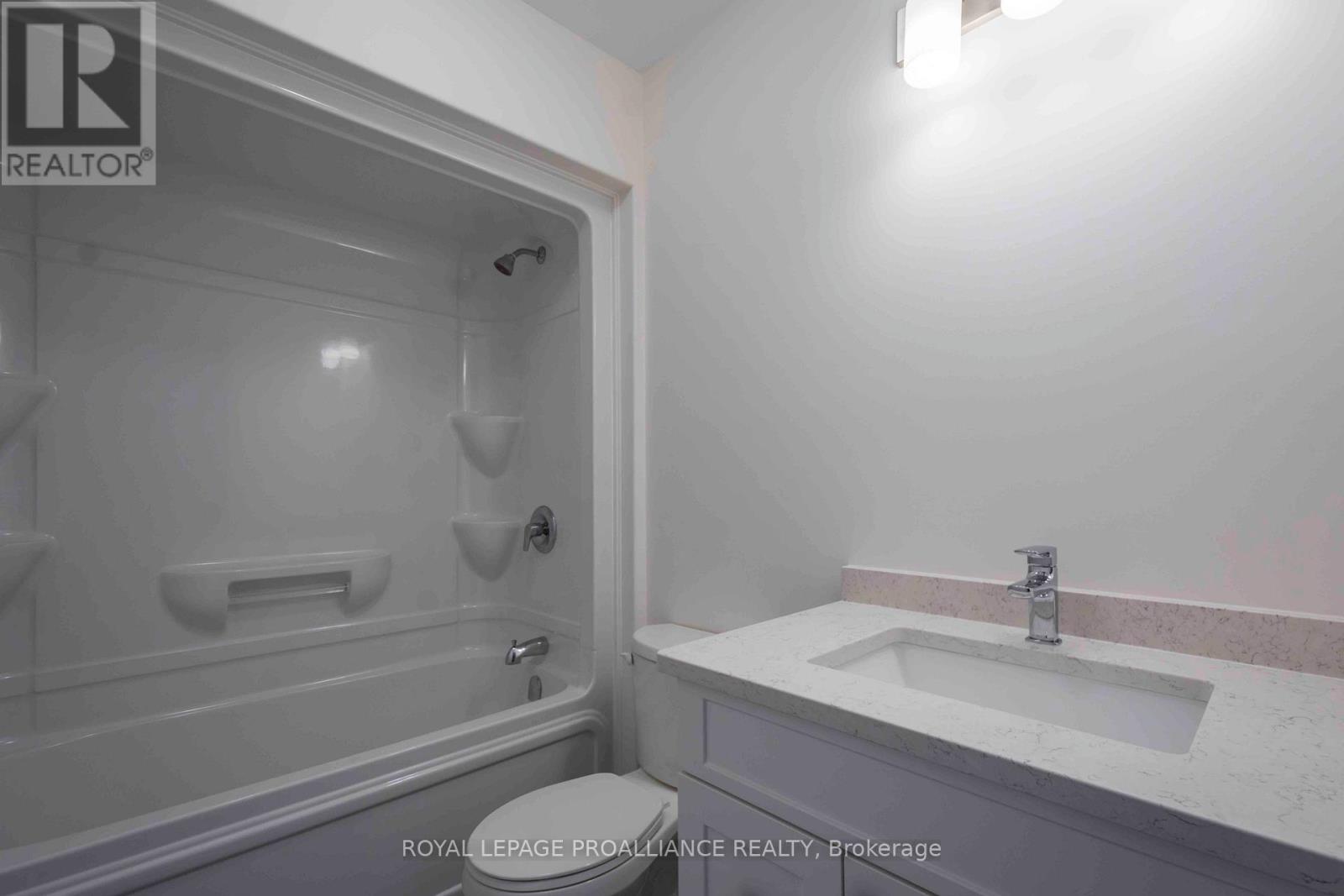 119 Farrington Crescent, Prince Edward County, Ontario  K0K 2T0 - Photo 16 - X12534416