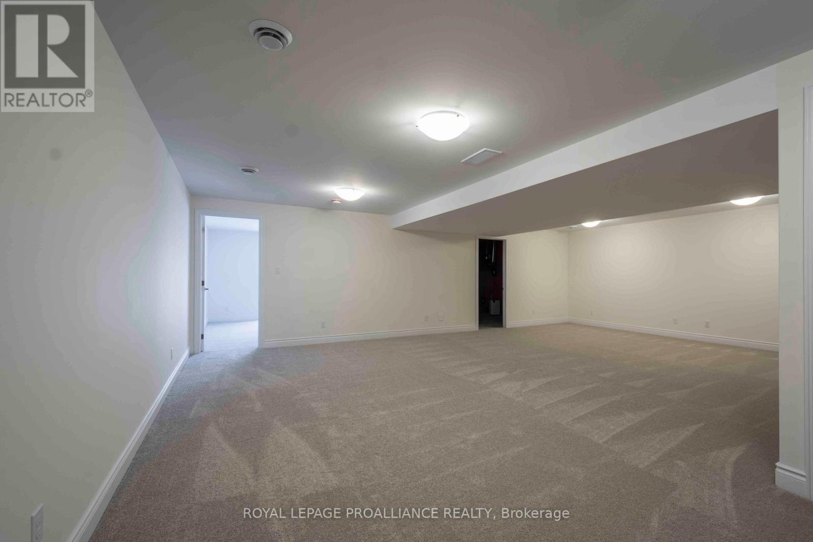 119 Farrington Crescent, Prince Edward County, Ontario  K0K 2T0 - Photo 17 - X12534416