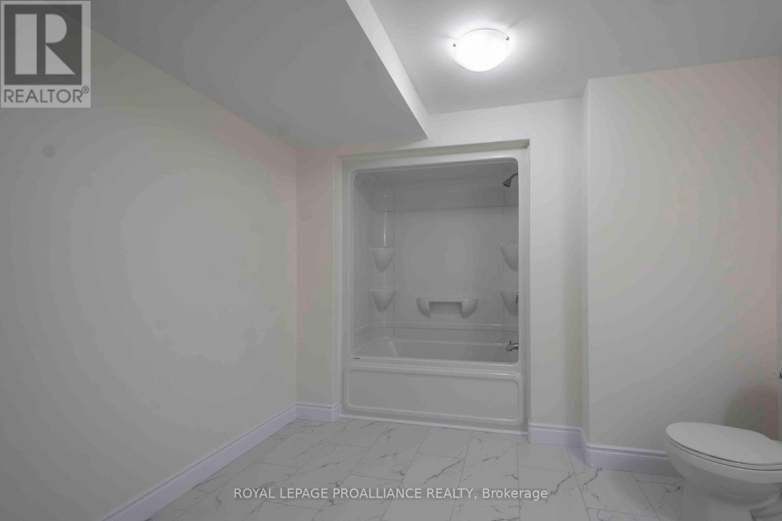 119 Farrington Crescent, Prince Edward County, Ontario  K0K 2T0 - Photo 22 - X12534416