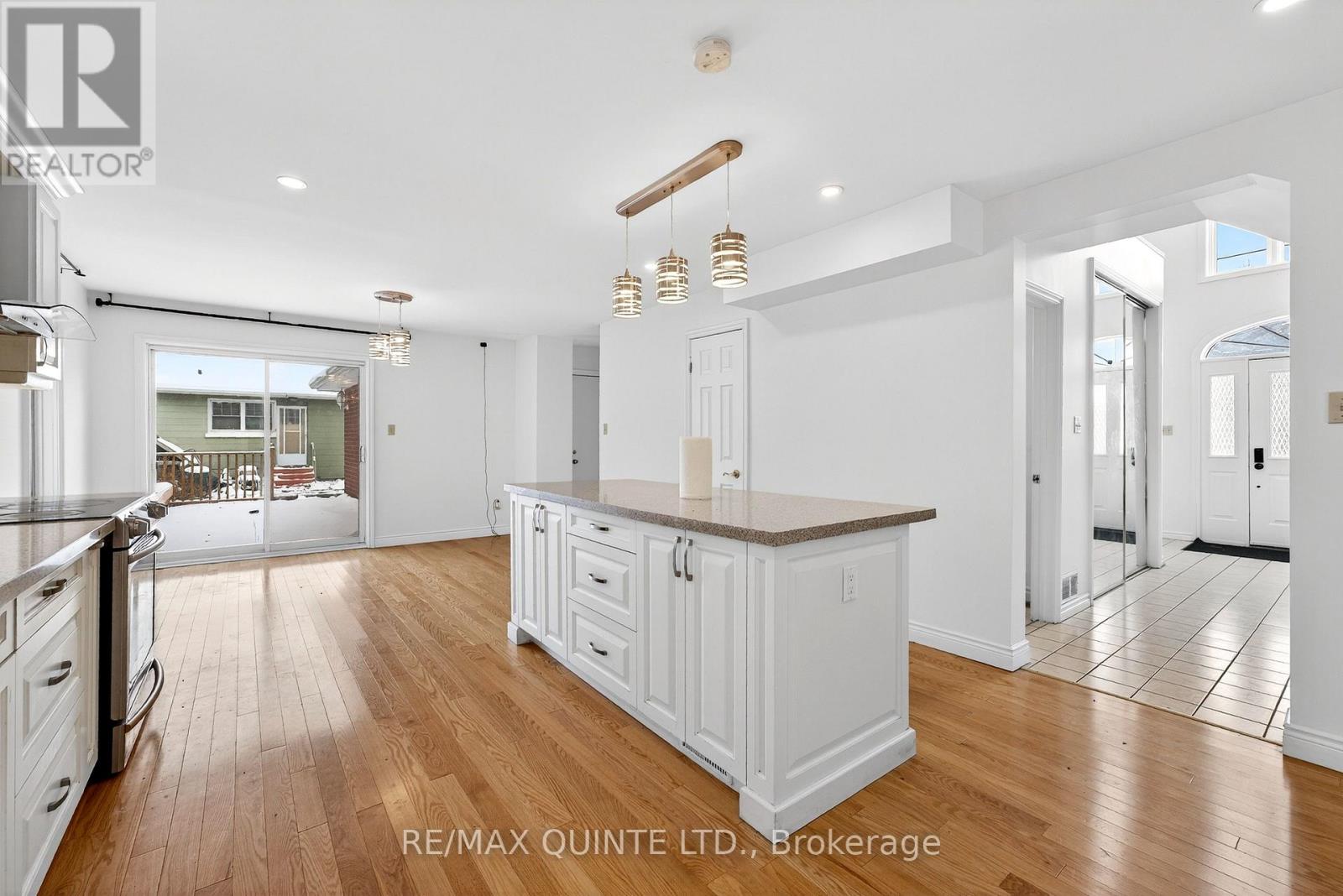 236 Palmer Road, Belleville, Ontario  K8N 4Z2 - Photo 15 - X12535754