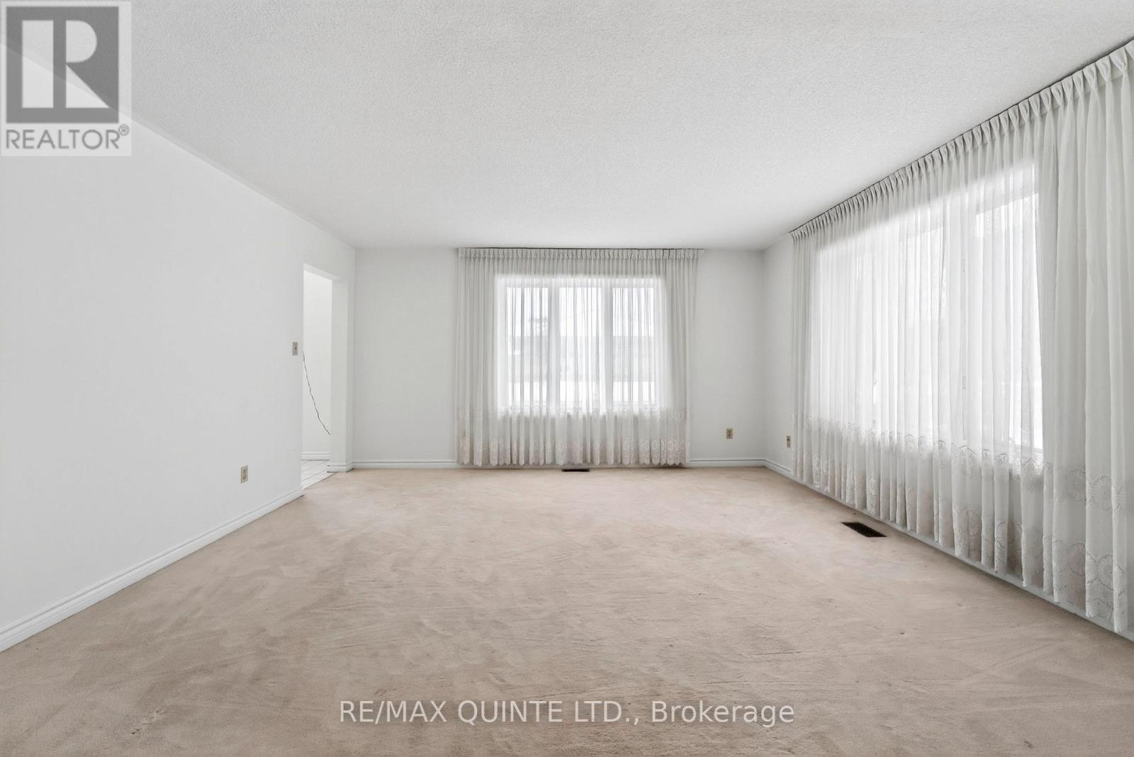 236 Palmer Road, Belleville, Ontario  K8N 4Z2 - Photo 19 - X12535754