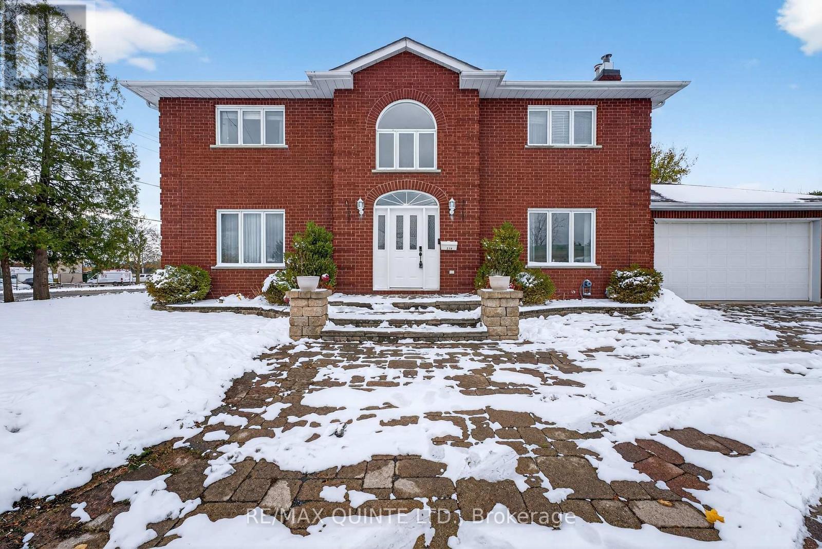 236 Palmer Road, Belleville, Ontario  K8N 4Z2 - Photo 2 - X12535754