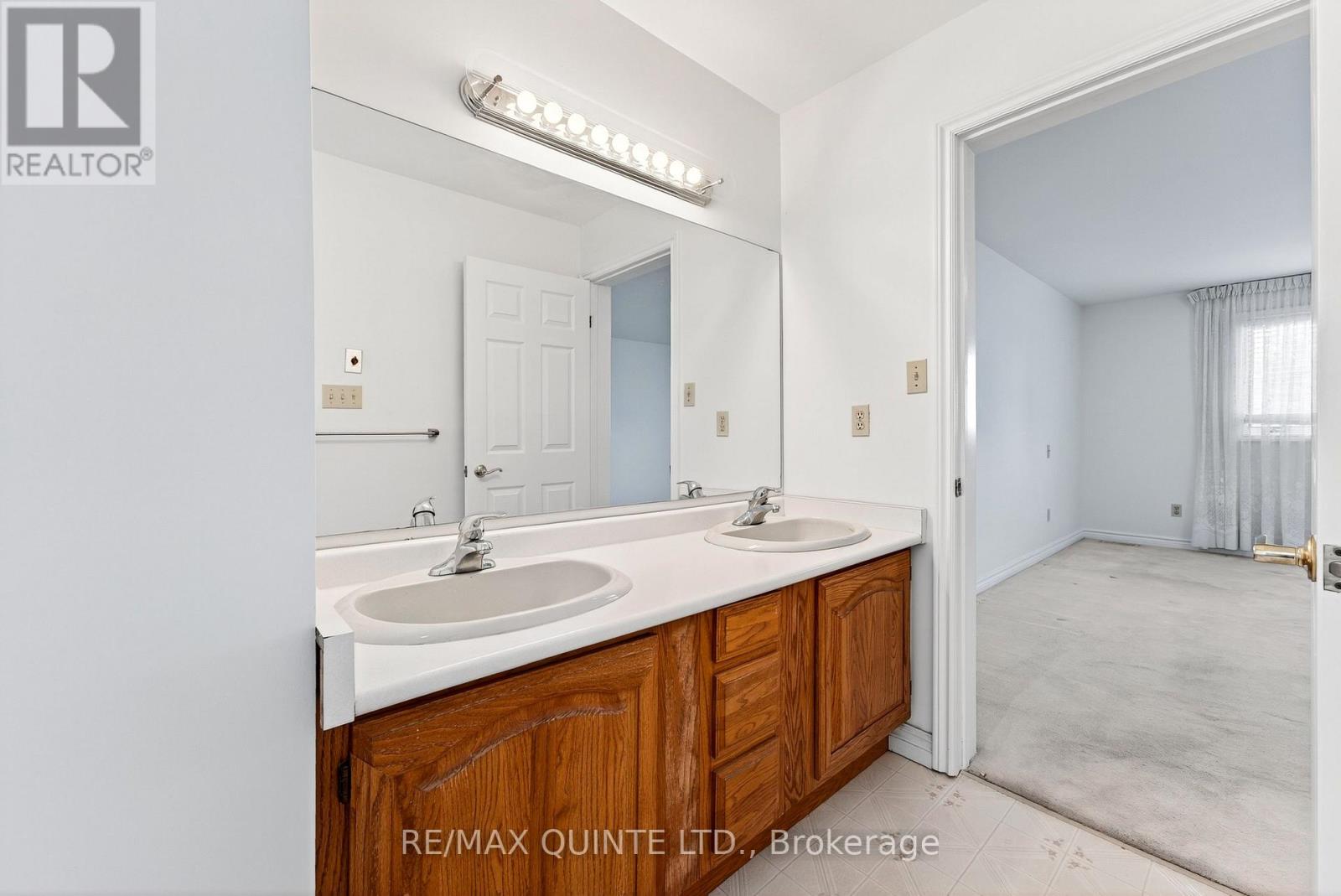 236 Palmer Road, Belleville, Ontario  K8N 4Z2 - Photo 29 - X12535754