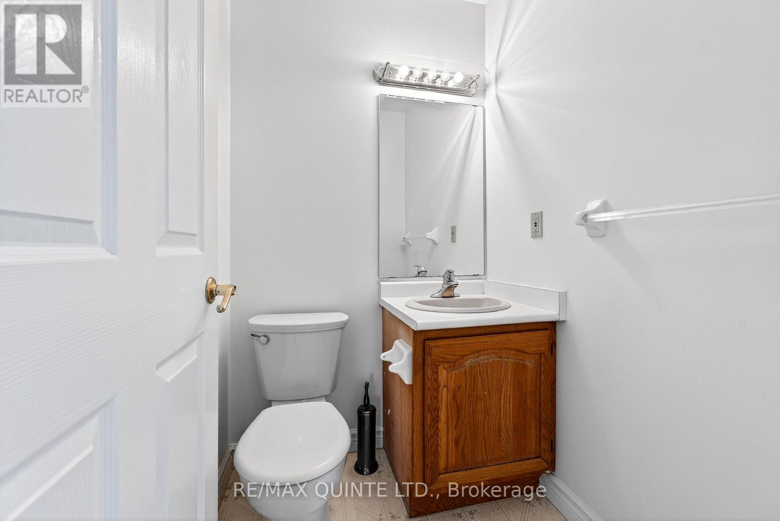 236 Palmer Road, Belleville, Ontario  K8N 4Z2 - Photo 47 - X12535754