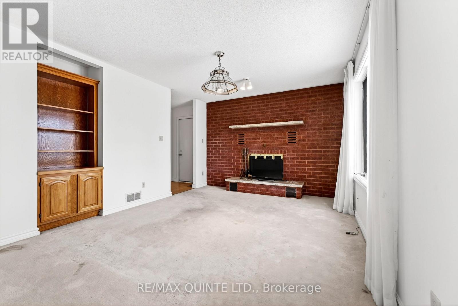 236 Palmer Road, Belleville, Ontario  K8N 4Z2 - Photo 8 - X12535754