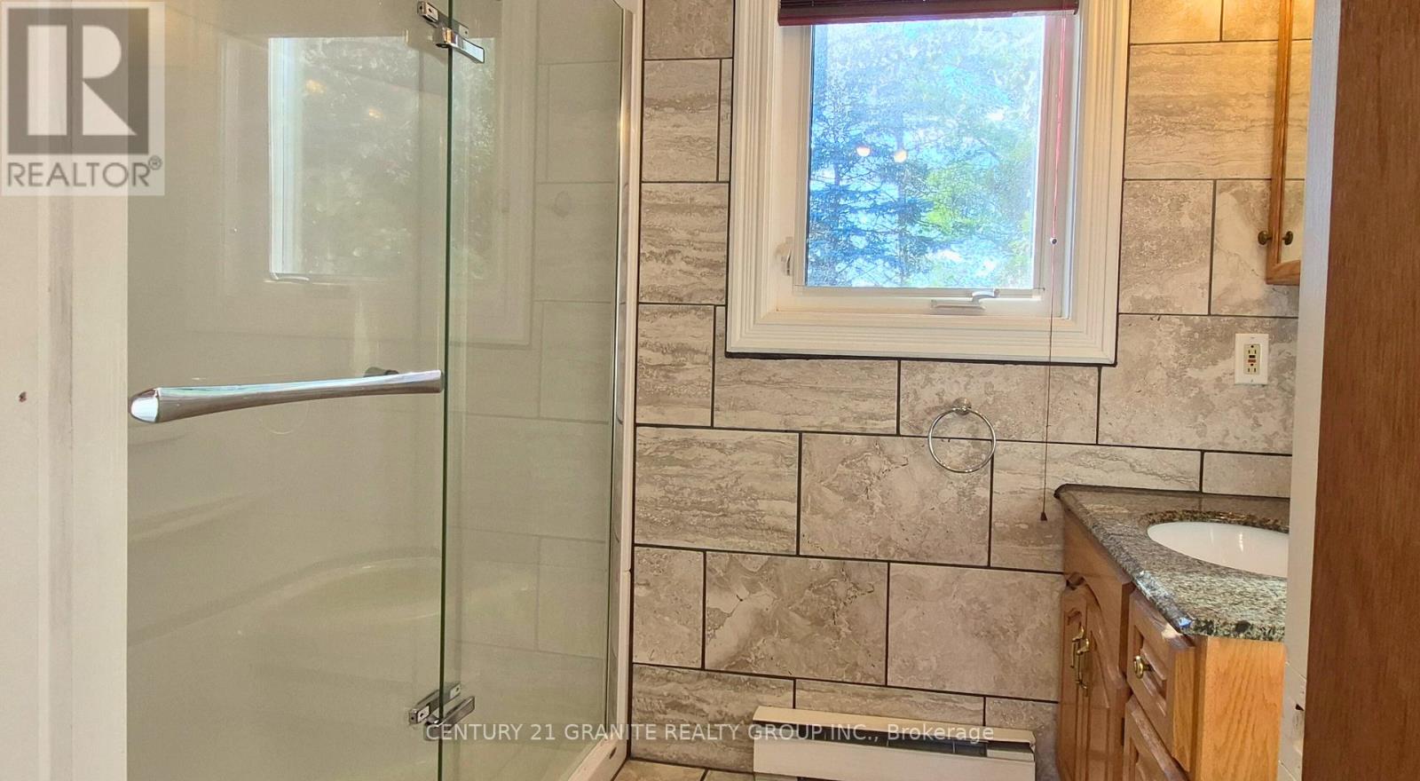 15 East Hungerford Road, Tweed, Ontario  K0K 3J0 - Photo 18 - X12535872