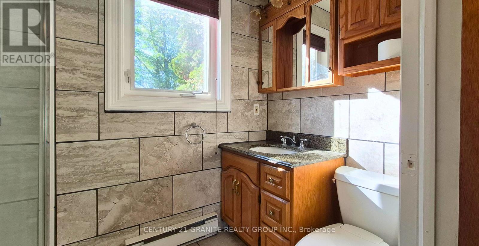 15 East Hungerford Road, Tweed, Ontario  K0K 3J0 - Photo 19 - X12535872