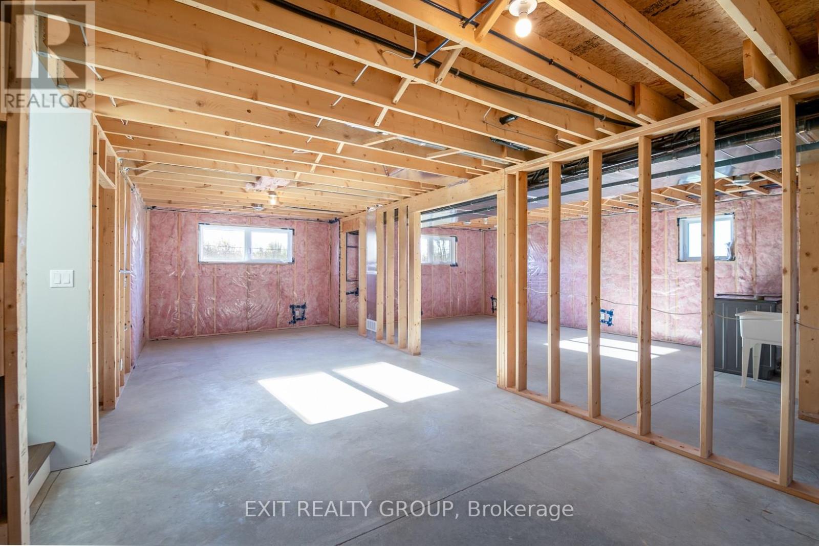 16532 Highway 2, Quinte West, Ontario  K8P 5P7 - Photo 28 - X12538646