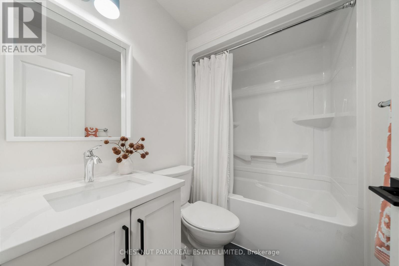 37 Allen Street, Prince Edward County, Ontario  K0K 2T0 - Photo 31 - X12538796