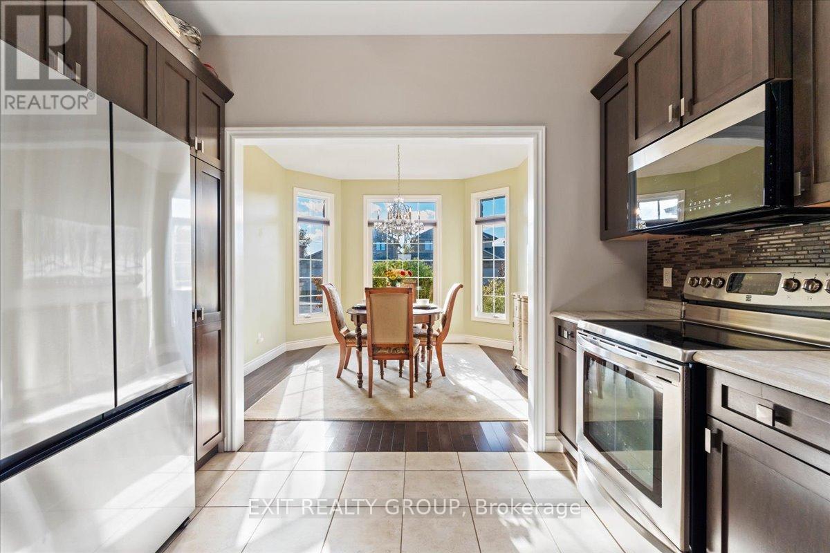 14 Cavendish Drive, Belleville, Ontario  K8N 0C2 - Photo 11 - X12540858