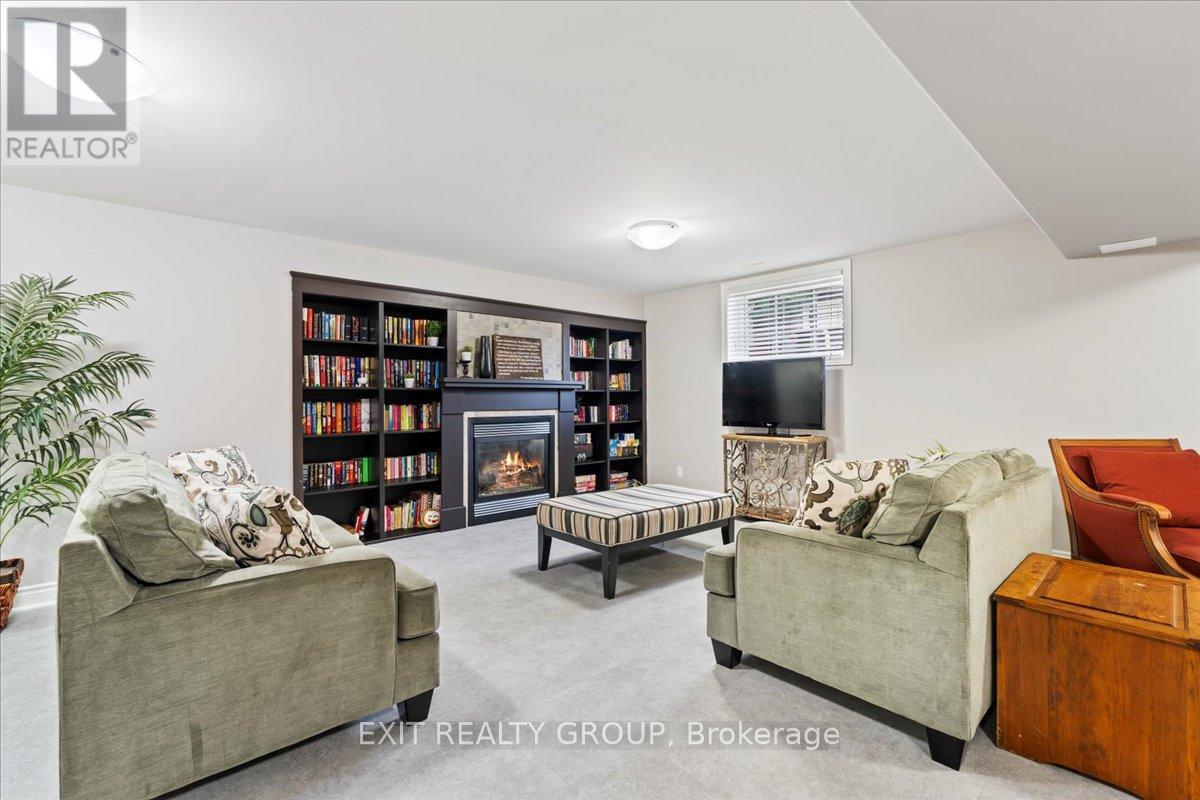 14 Cavendish Drive, Belleville, Ontario  K8N 0C2 - Photo 26 - X12540858