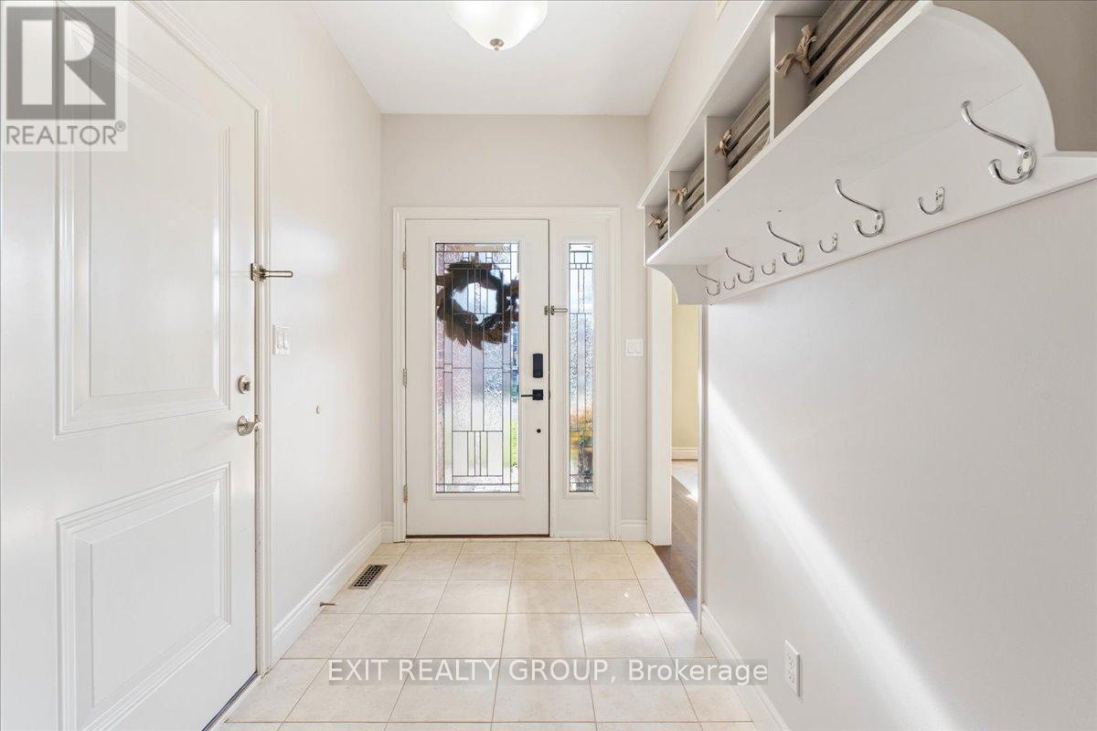 14 Cavendish Drive, Belleville, Ontario  K8N 0C2 - Photo 4 - X12540858