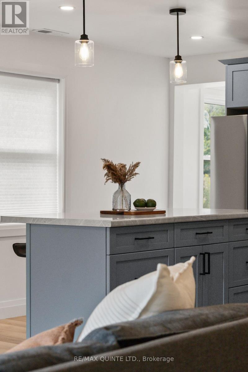 69 Ashley Street, Belleville, Ontario  K0K 2B0 - Photo 19 - X12541014