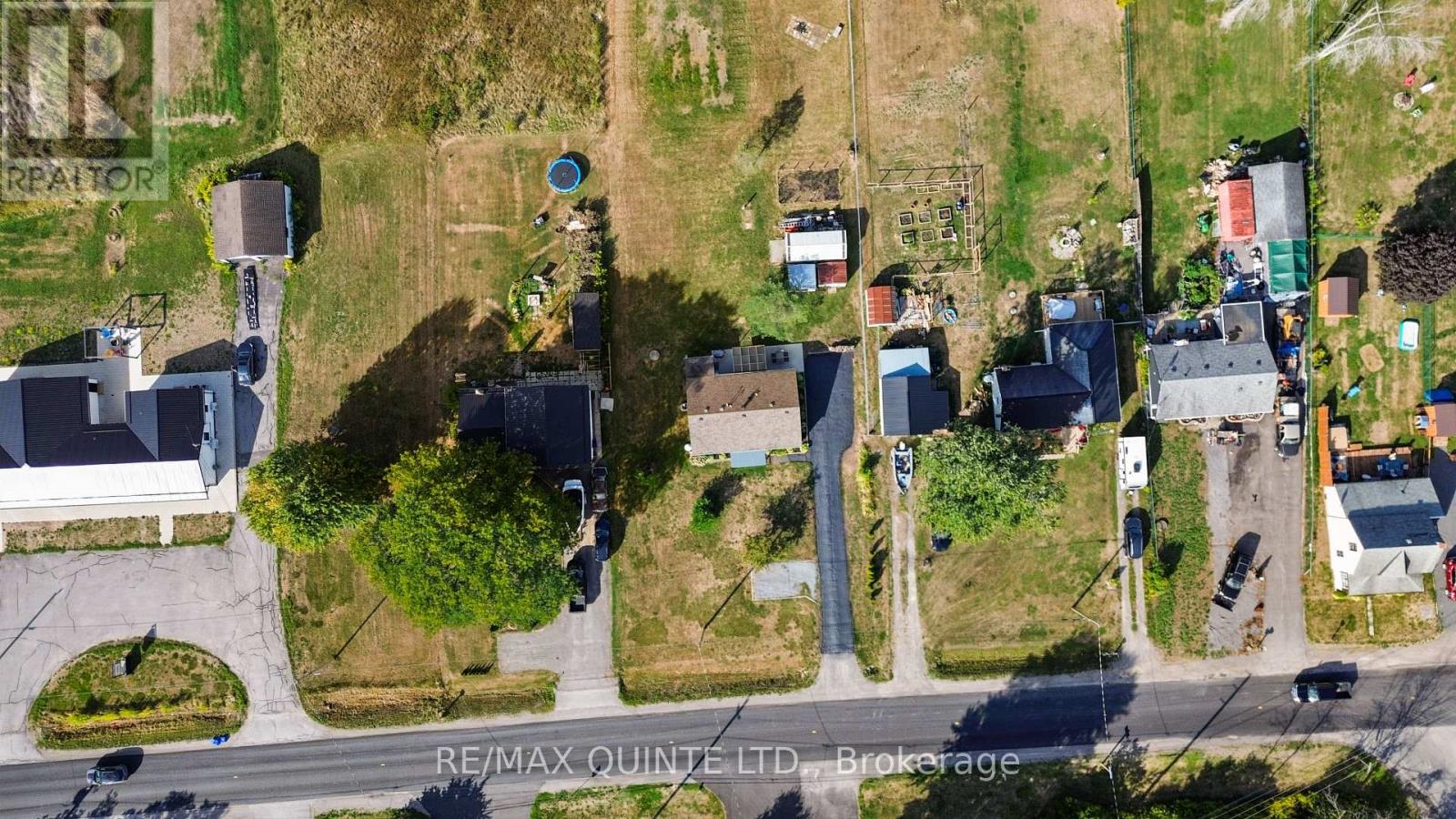 69 Ashley Street, Belleville, Ontario  K0K 2B0 - Photo 49 - X12541014