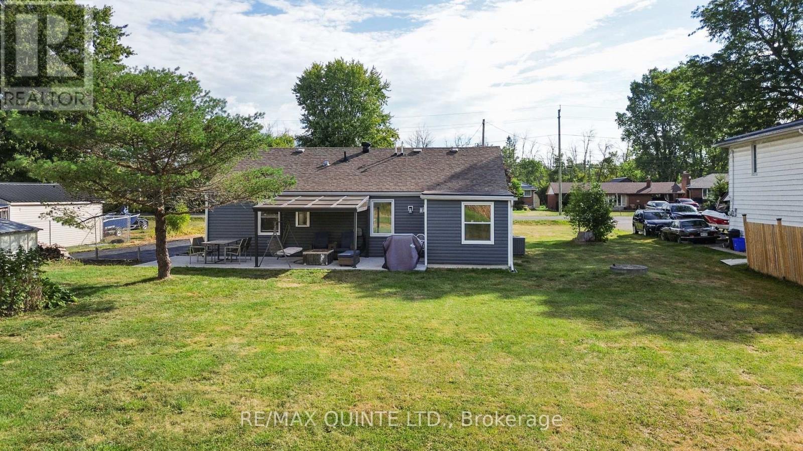 69 Ashley Street, Belleville, Ontario  K0K 2B0 - Photo 8 - X12541014