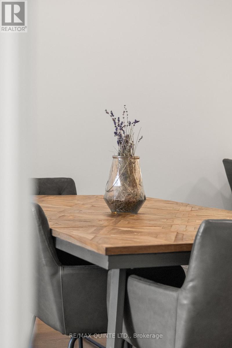 54 Athabaska Drive, Belleville, Ontario  K8N 0T2 - Photo 16 - X12541294