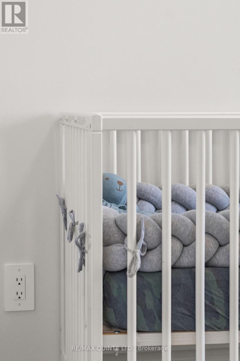 54 Athabaska Drive, Belleville, Ontario  K8N 0T2 - Photo 29 - X12541294