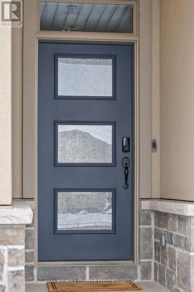 54 Athabaska Drive, Belleville, Ontario  K8N 0T2 - Photo 7 - X12541294