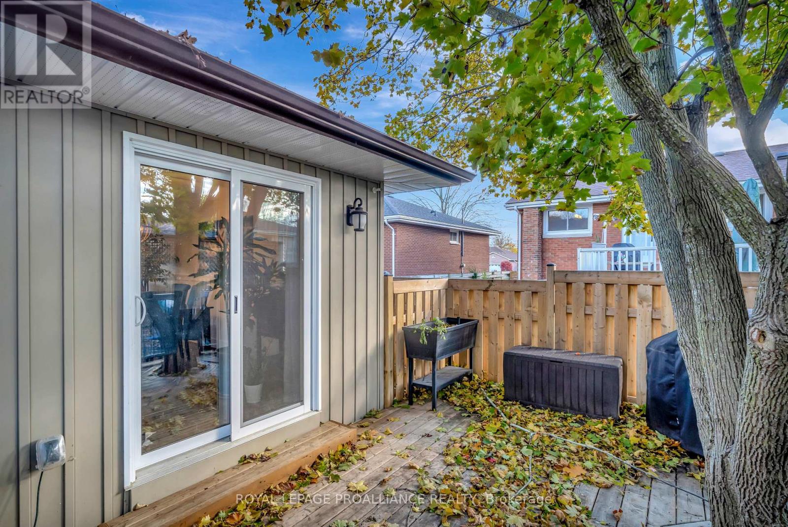 4 Kingsway Court, Belleville, Ontario  K8N 4P1 - Photo 32 - X12541564