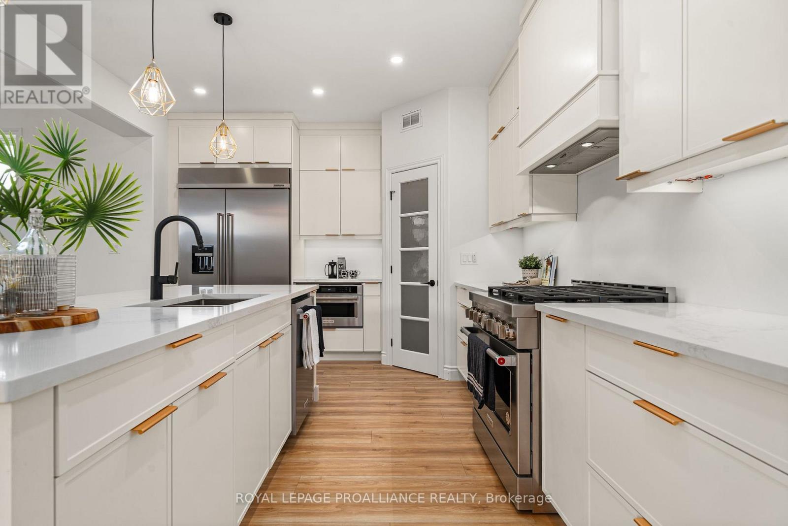 18 Raycroft Drive, Belleville, Ontario  K8N 0R4 - Photo 10 - X12541828