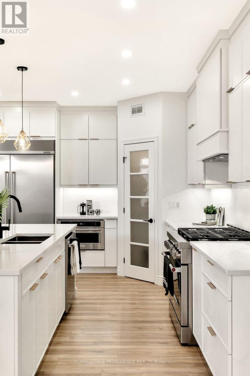 18 Raycroft Drive, Belleville, Ontario  K8N 0R4 - Photo 11 - X12541828