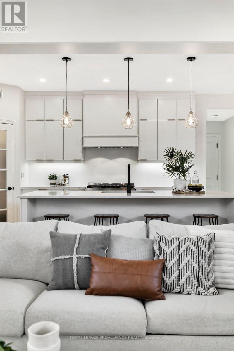 18 Raycroft Drive, Belleville, Ontario  K8N 0R4 - Photo 19 - X12541828