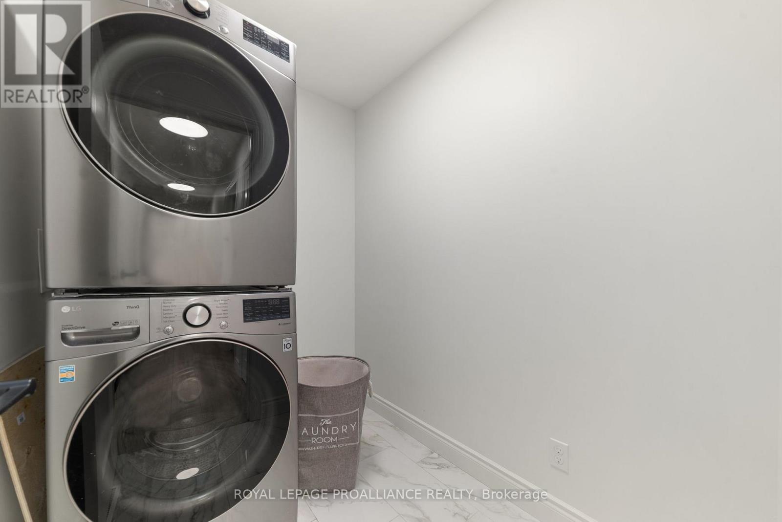 18 Raycroft Drive, Belleville, Ontario  K8N 0R4 - Photo 34 - X12541828