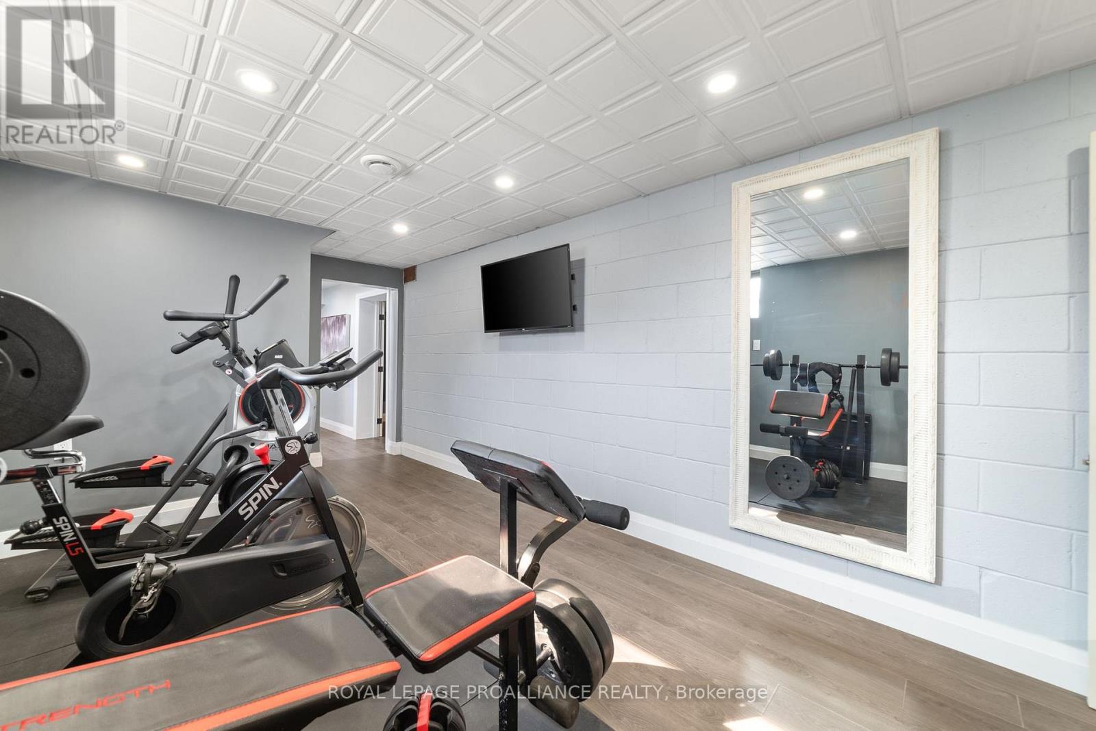 206 Elmwood Drive, Belleville, Ontario  K8N 4Z4 - Photo 30 - X12541850