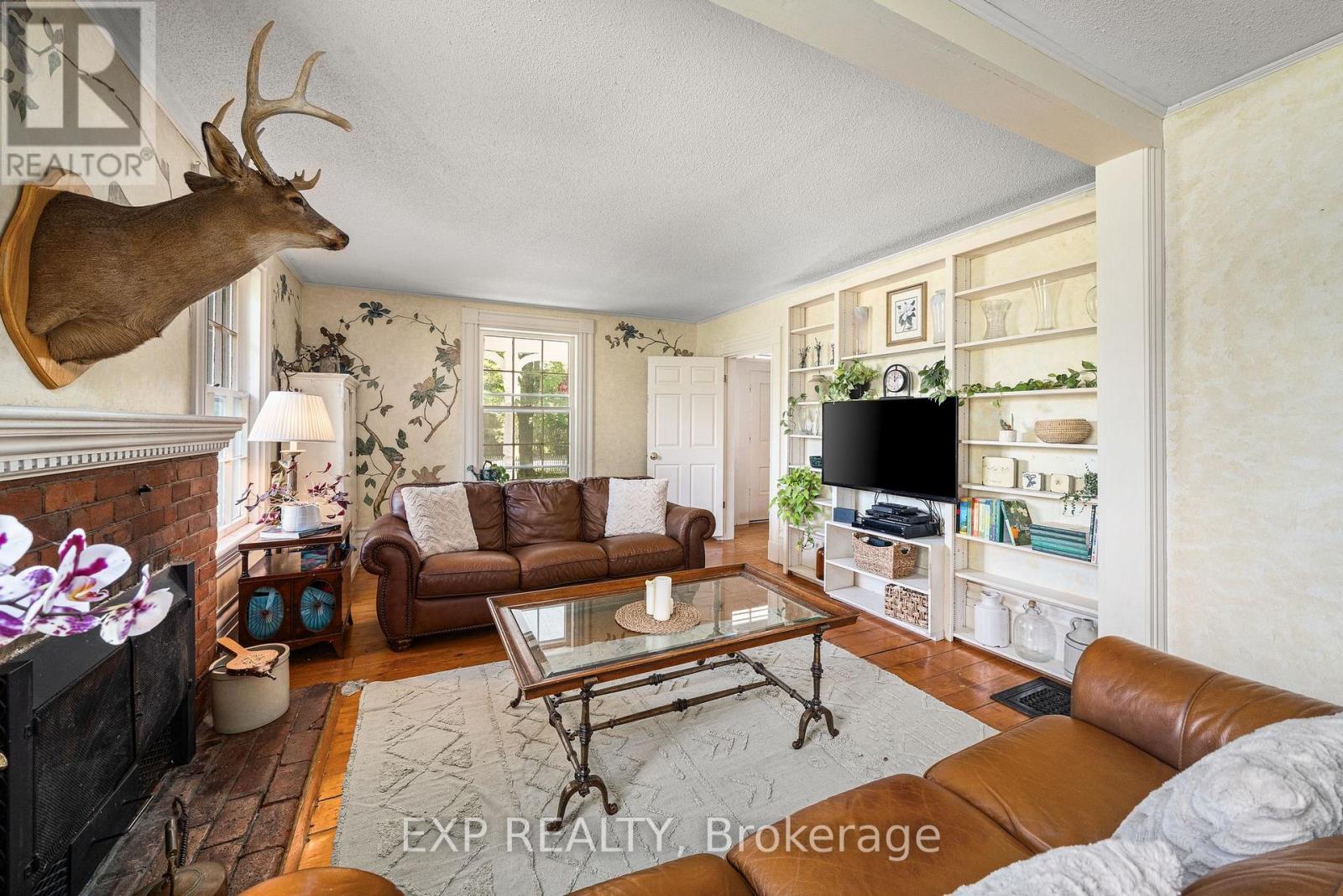 141 & 142 Station Road, Prince Edward County, Ontario  K0K 2J0 - Photo 22 - X12543360