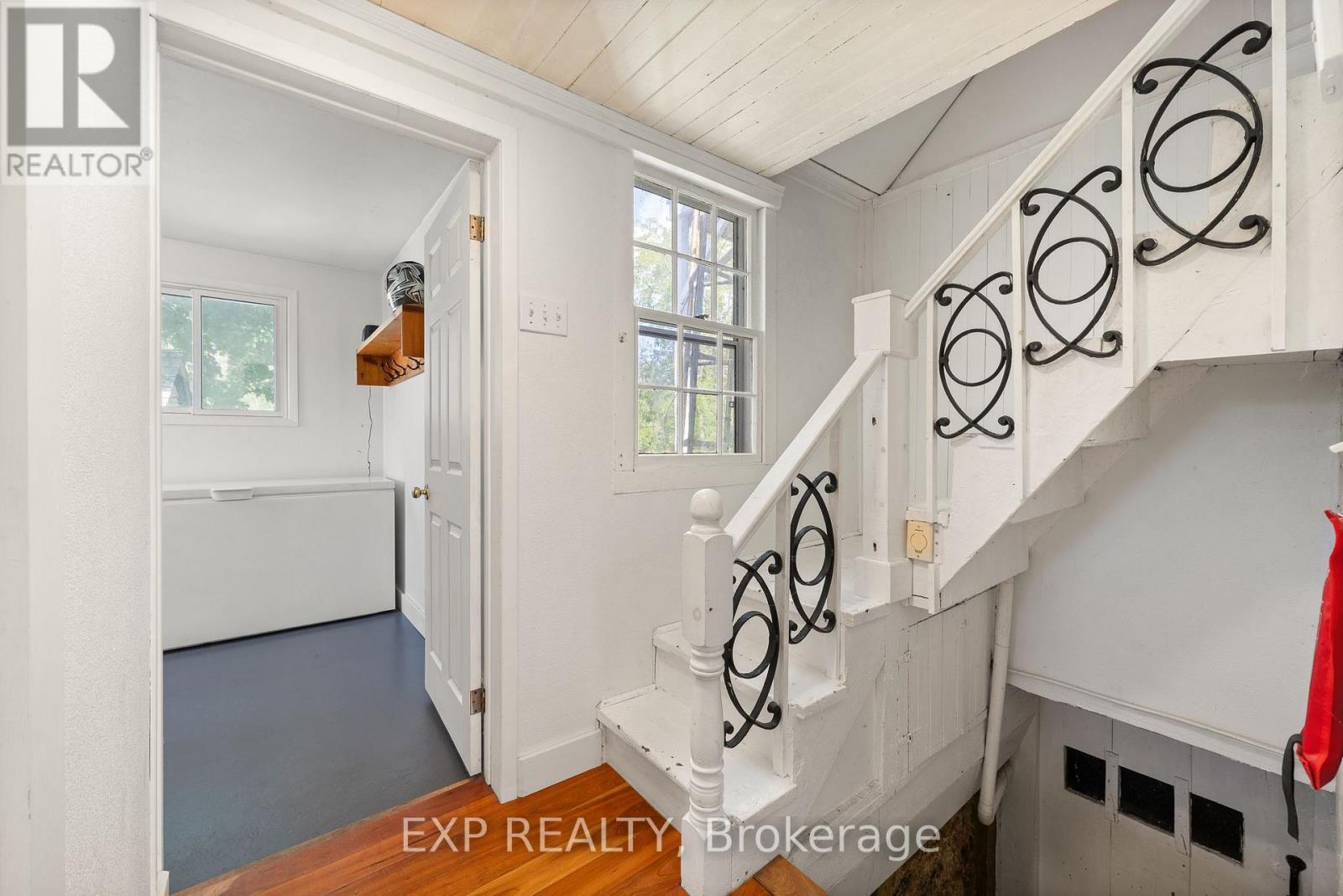 141 & 142 Station Road, Prince Edward County, Ontario  K0K 2J0 - Photo 29 - X12543360