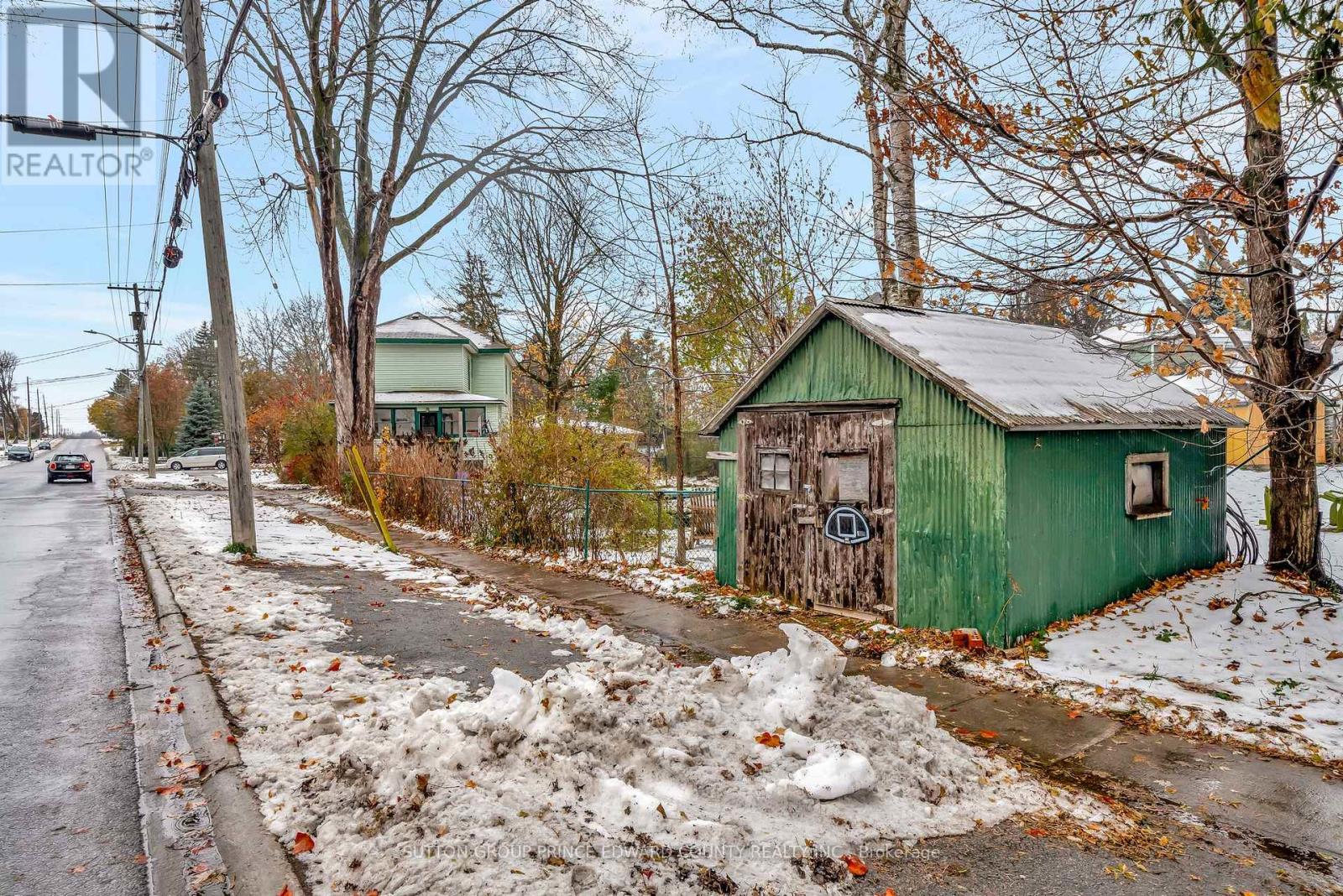 2 Queen Street E, Prince Edward County, Ontario  K0K 2T0 - Photo 40 - X12543738