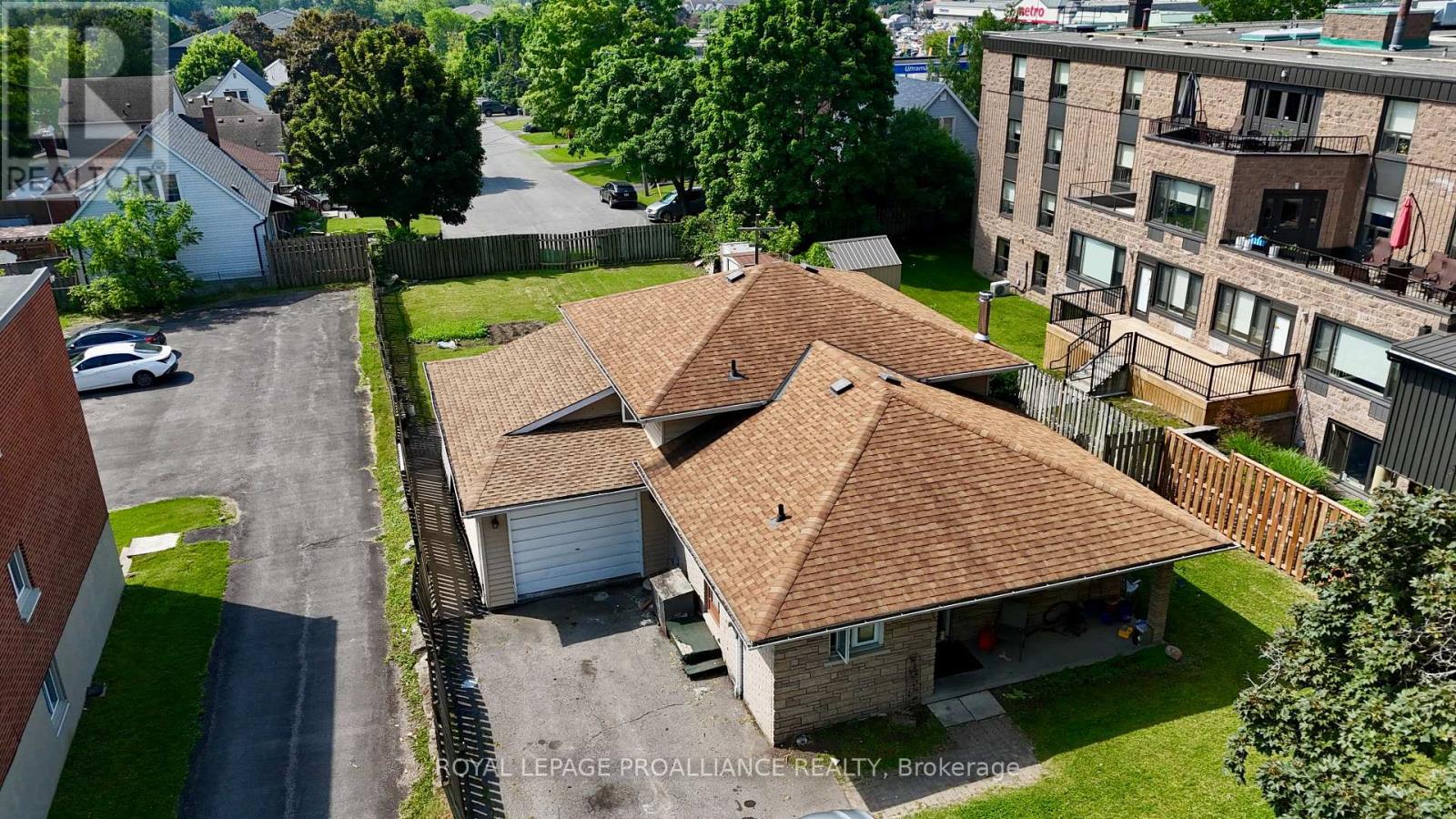 57 Donald Street, Belleville, Ontario  K8P 2J2 - Photo 2 - X12545042