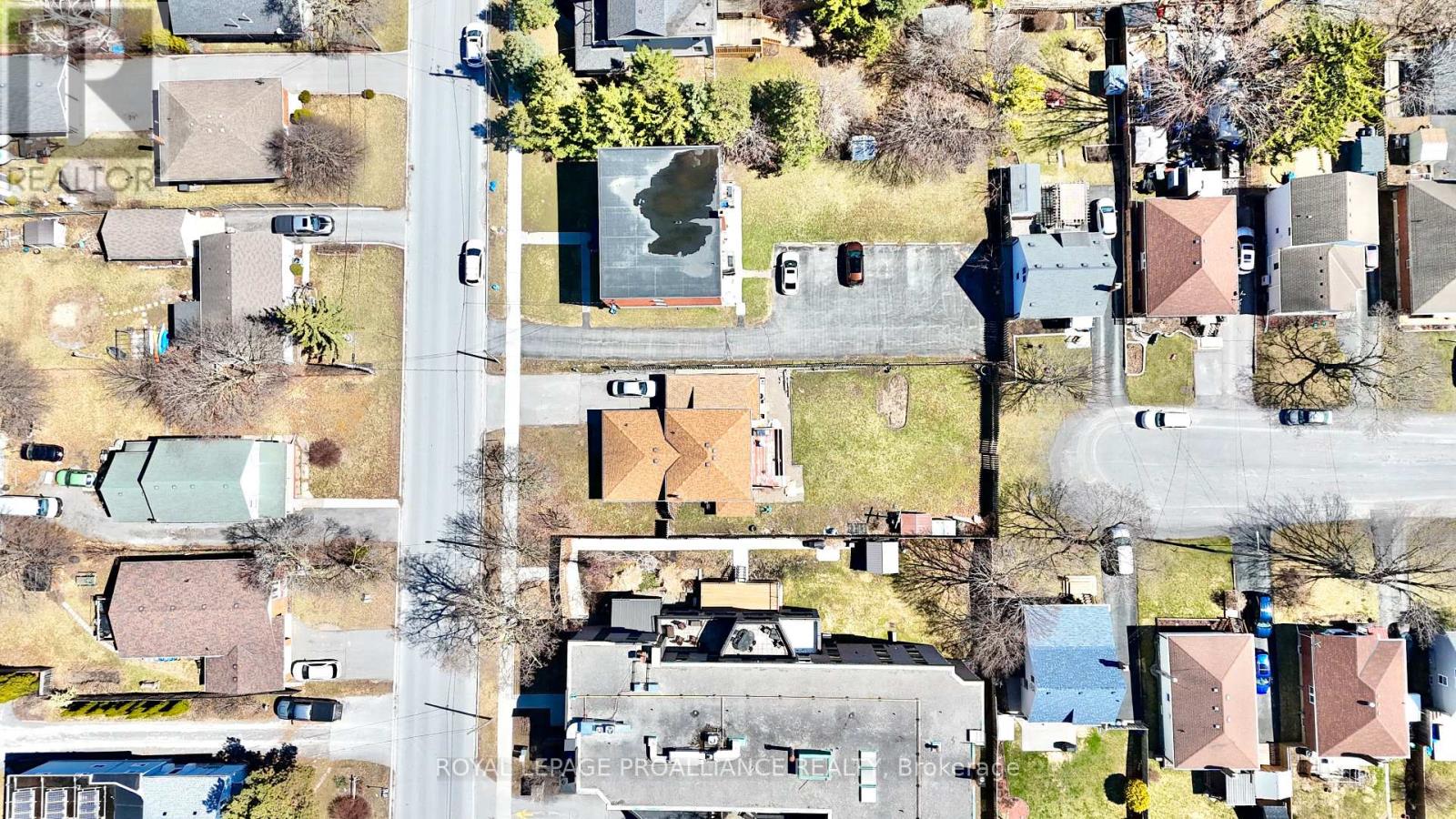 57 Donald Street, Belleville, Ontario  K8P 2J2 - Photo 3 - X12545042