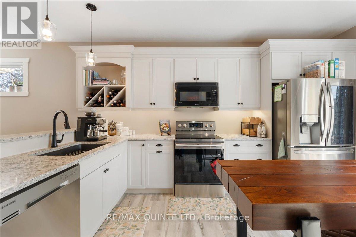 564 Sidney Street, Belleville, Ontario  K8P 4A2 - Photo 17 - X12545266