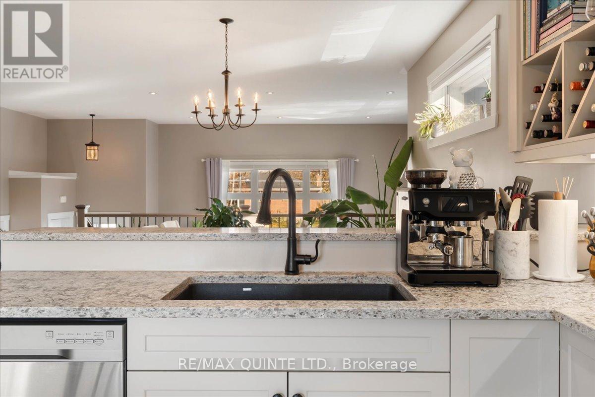 564 Sidney Street, Belleville, Ontario  K8P 4A2 - Photo 19 - X12545266