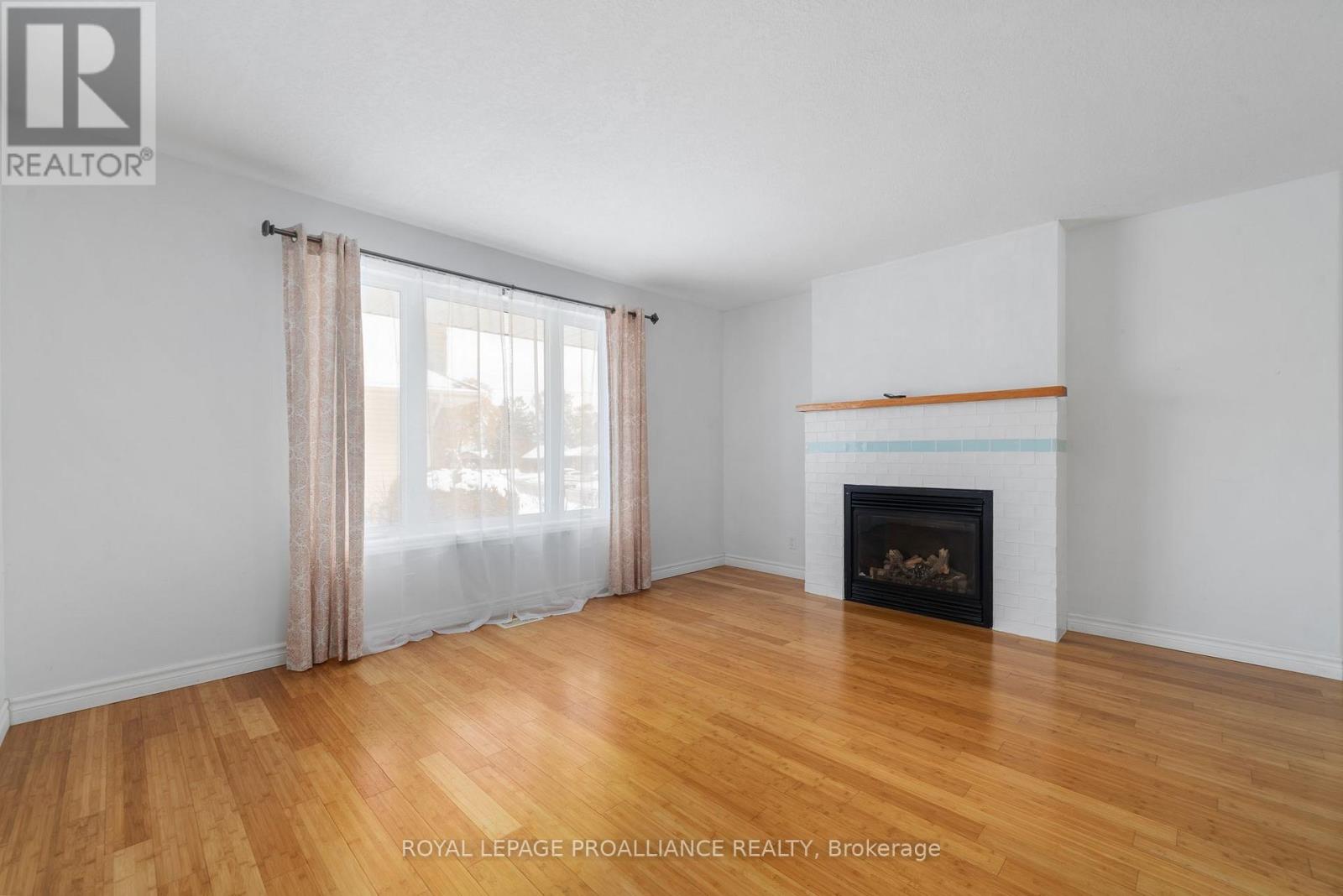 163 Hastings Drive, Belleville, Ontario  K8N 1J7 - Photo 9 - X12546874