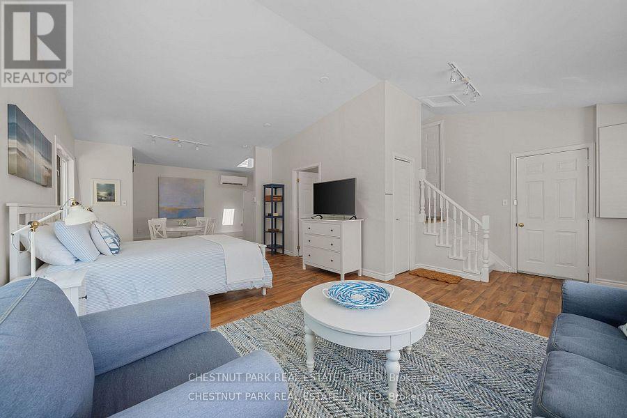 26 East Street, Prince Edward County, Ontario  K0K 2T0 - Photo 32 - X12548436