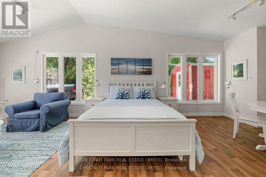 26 East Street, Prince Edward County, Ontario  K0K 2T0 - Photo 37 - X12548436