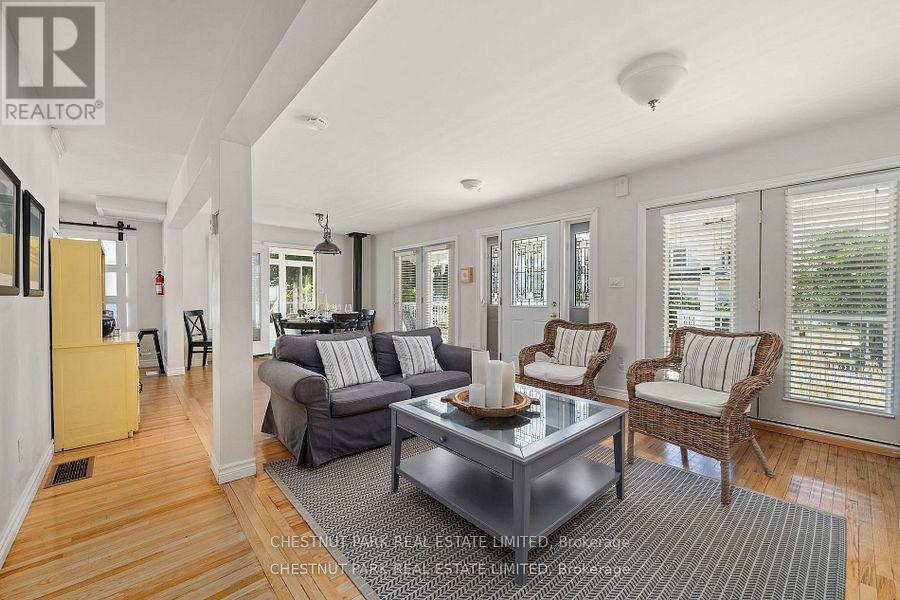 26 East Street, Prince Edward County, Ontario  K0K 2T0 - Photo 6 - X12548436