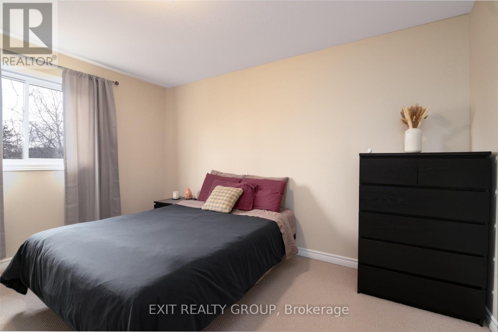 28 Kyle Court, Quinte West, Ontario  K0K 2C0 - Photo 11 - X12548598