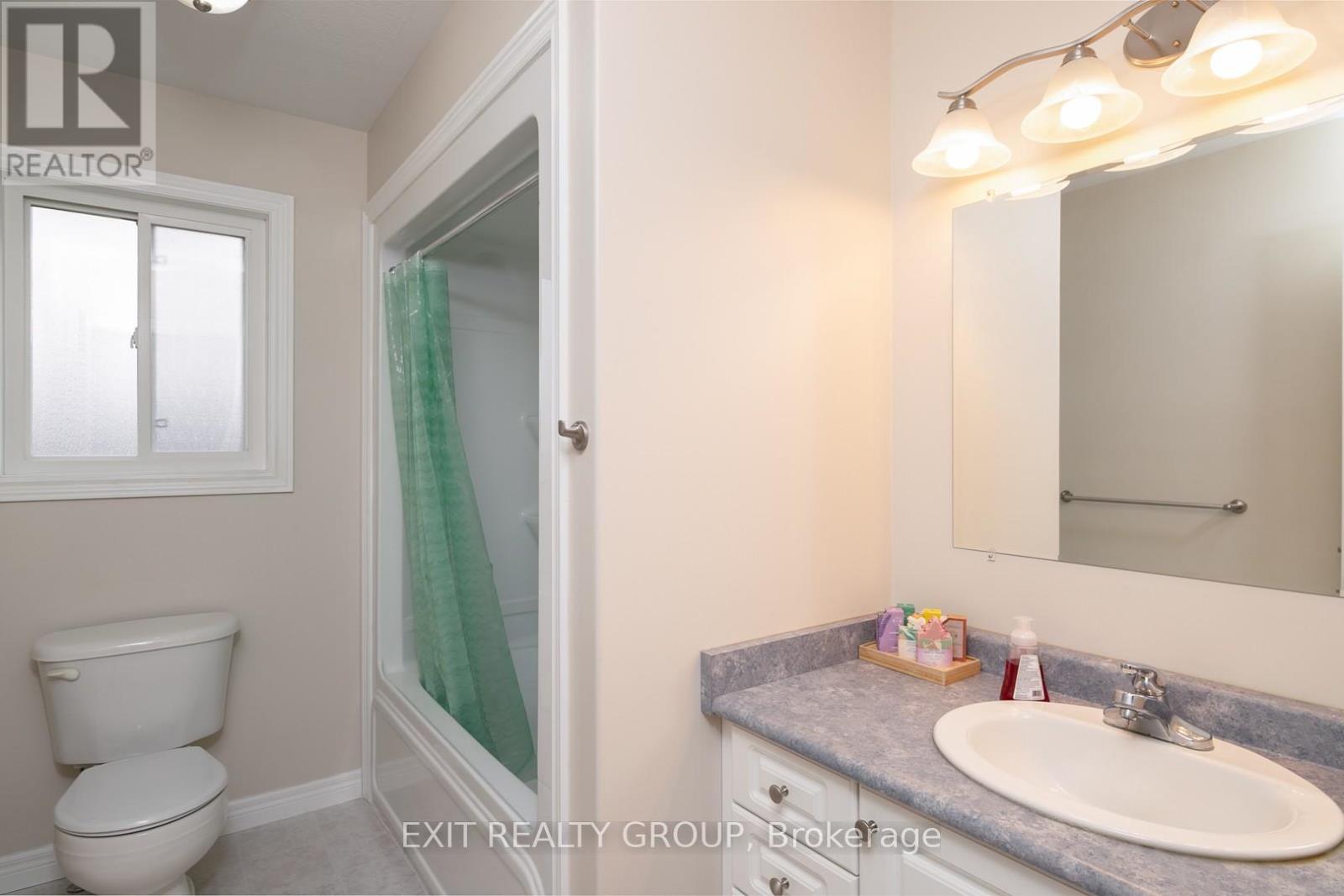 28 Kyle Court, Quinte West, Ontario  K0K 2C0 - Photo 15 - X12548598