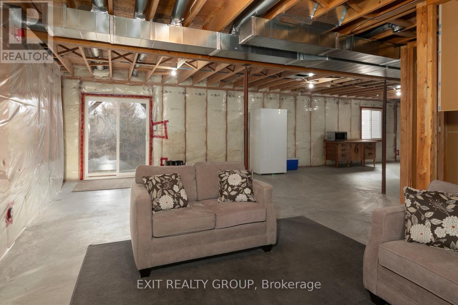 28 Kyle Court, Quinte West, Ontario  K0K 2C0 - Photo 19 - X12548598