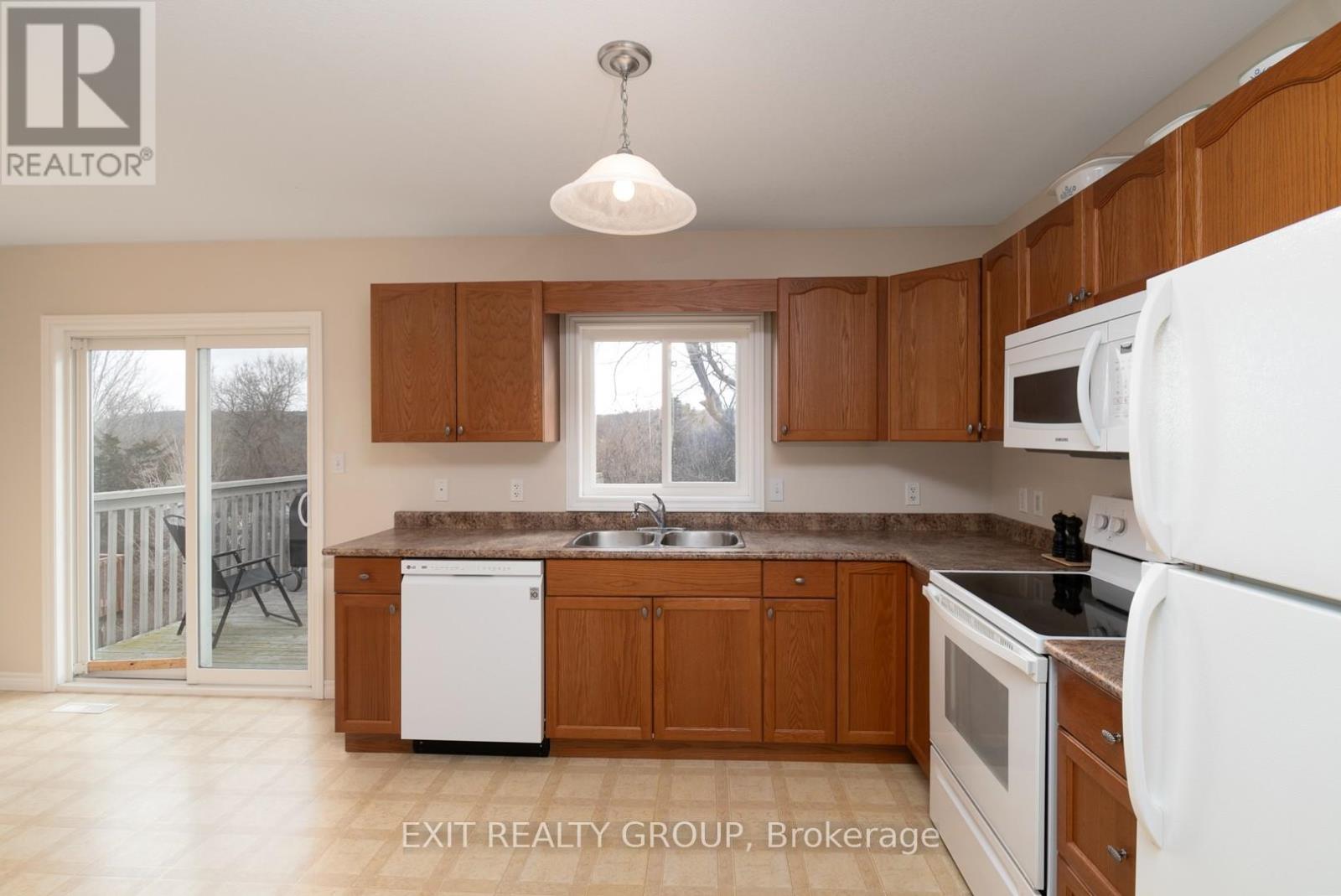 28 Kyle Court, Quinte West, Ontario  K0K 2C0 - Photo 7 - X12548598