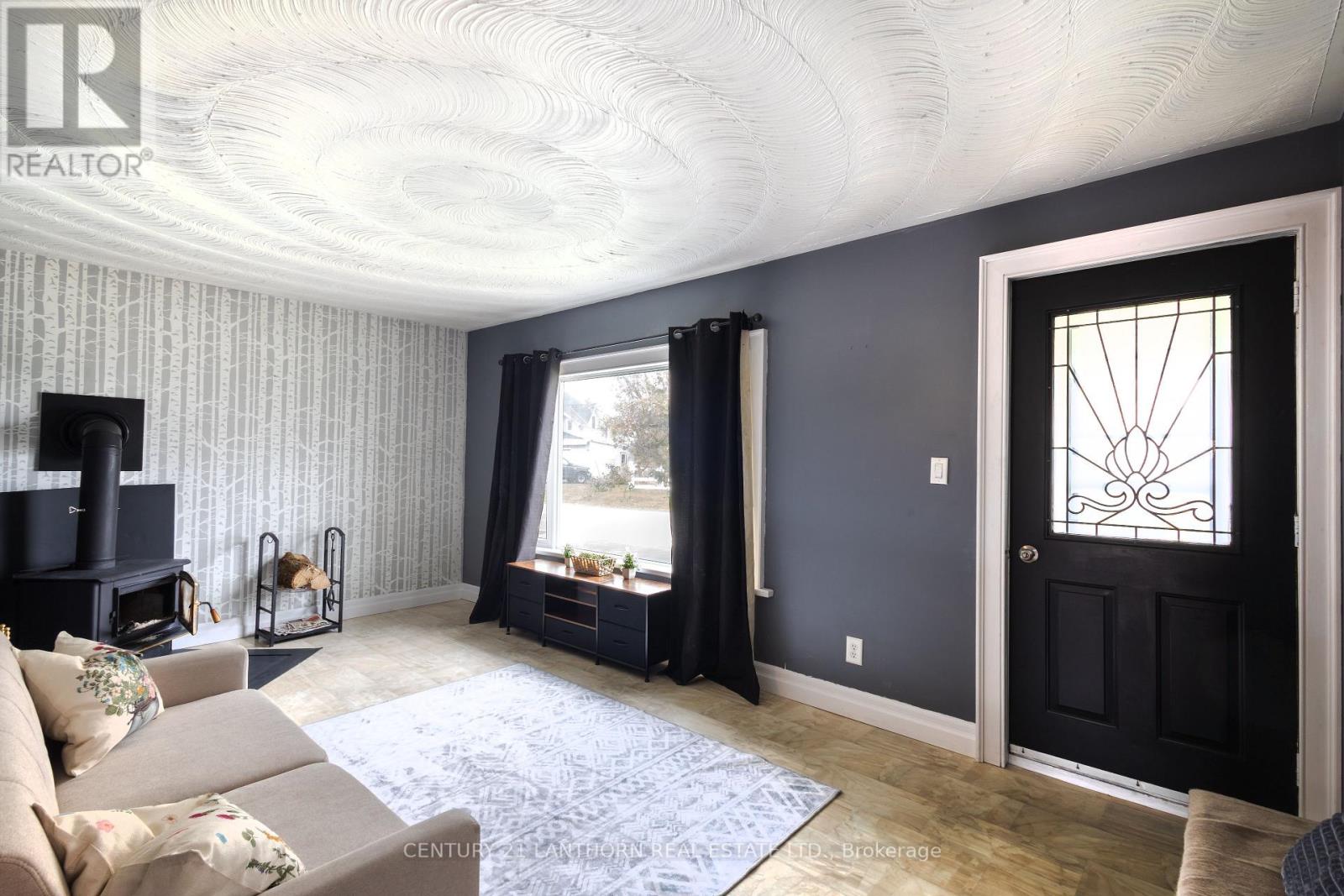 202 Casey Road, Belleville, Ontario  K8N 4Z6 - Photo 5 - X12550088