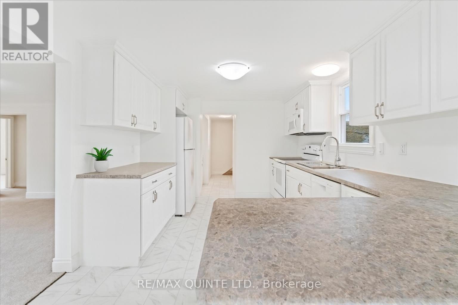 27 Purdy Street, Belleville, Ontario  K8P 1Y8 - Photo 10 - X12555446