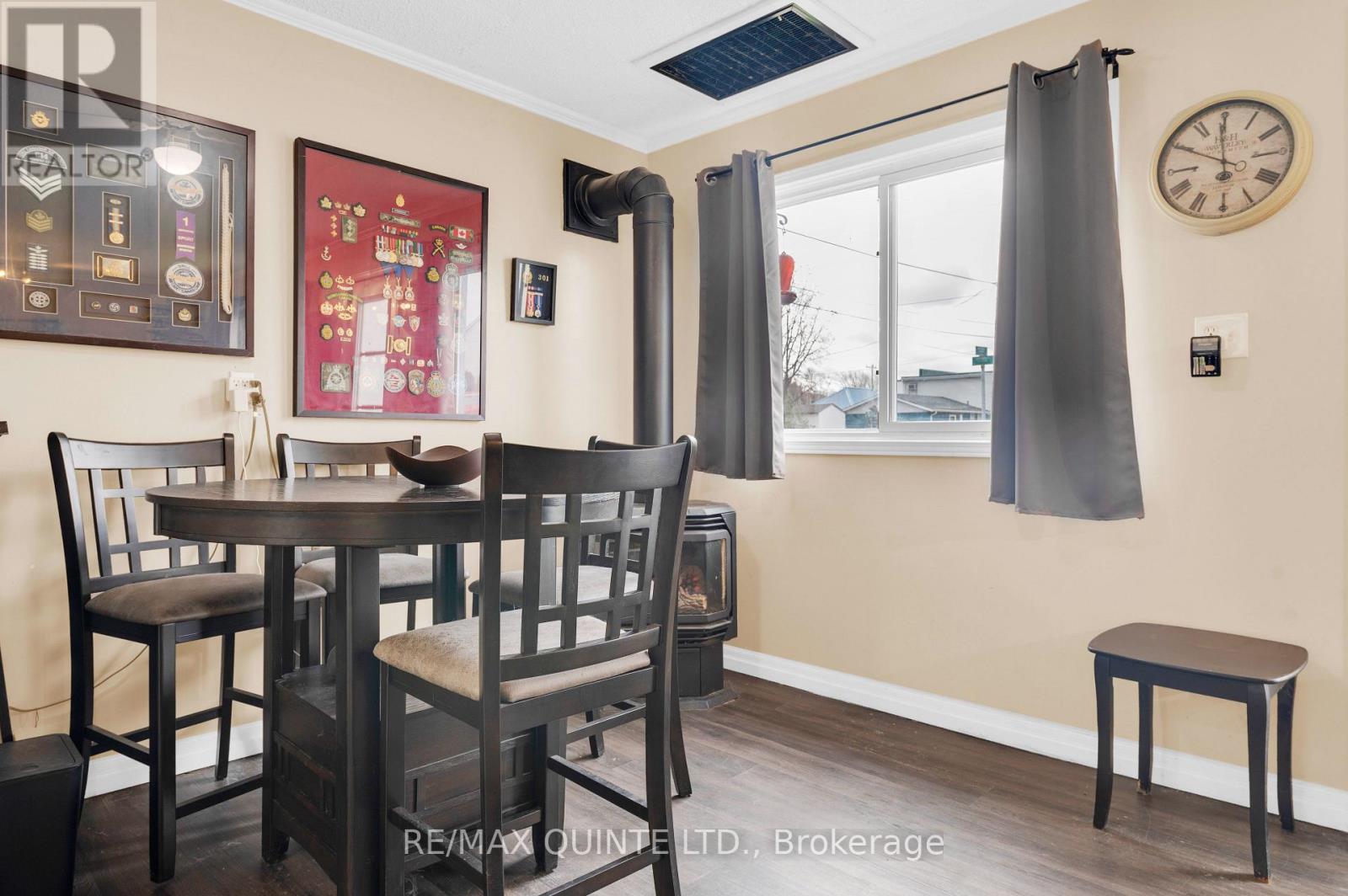 60 Oxford Road, Quinte West, Ontario  K0K 2C0 - Photo 6 - X12556168