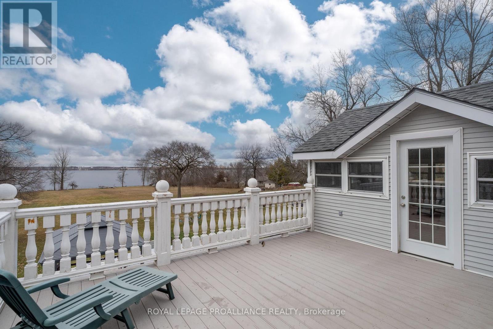 25 Prinyers Cove Crescent, Prince Edward County, Ontario  K0K 2T0 - Photo 26 - X12560762