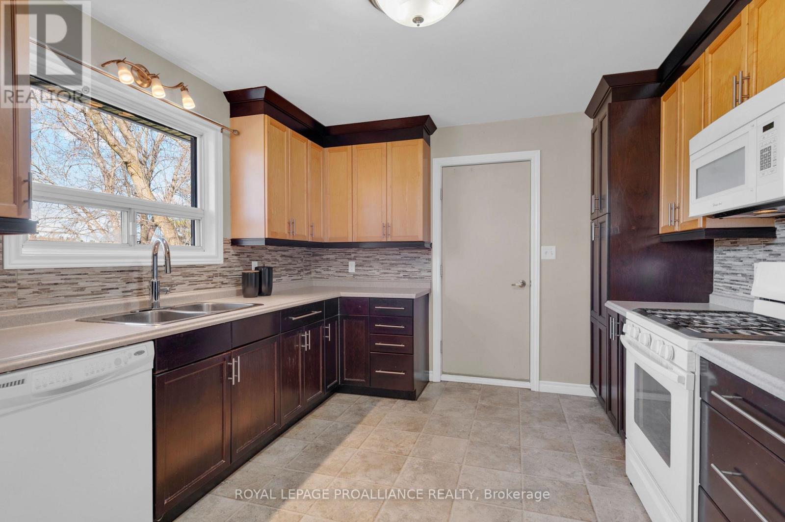 45 Concession Street E, Trent Hills, Ontario  K0K 3K0 - Photo 14 - X12561510