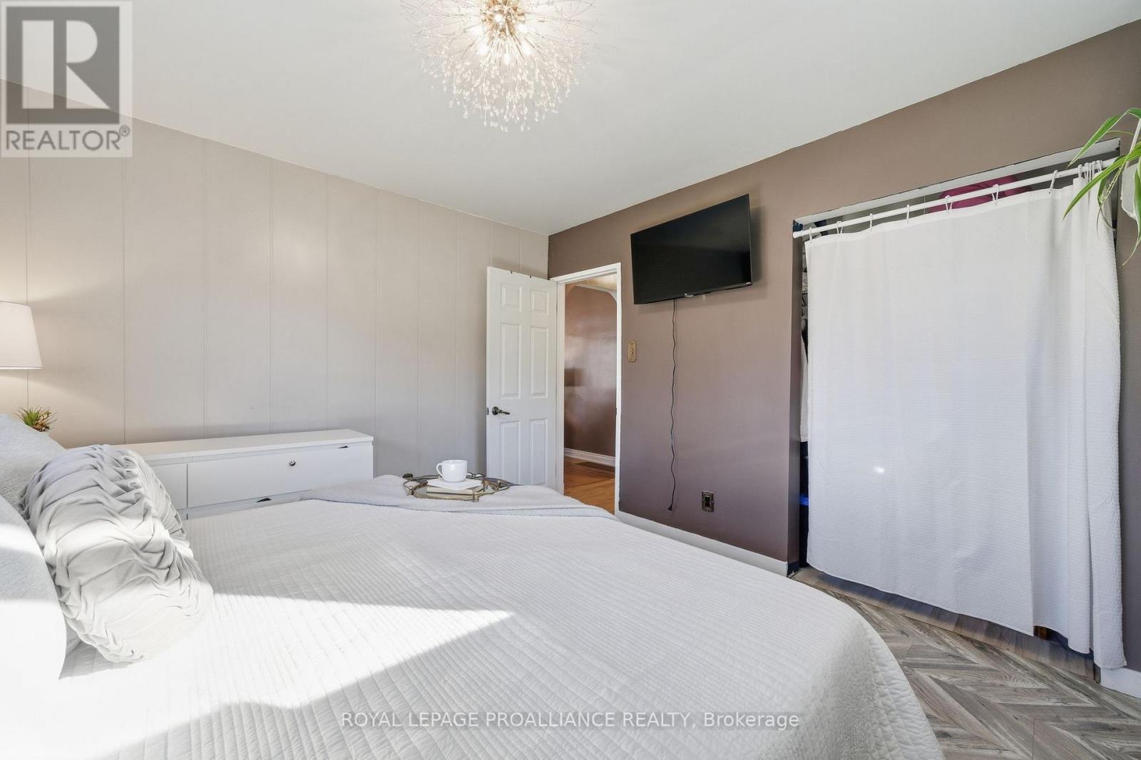 81 Crestview Avenue, Belleville, Ontario  K8N 1W6 - Photo 16 - X12564372